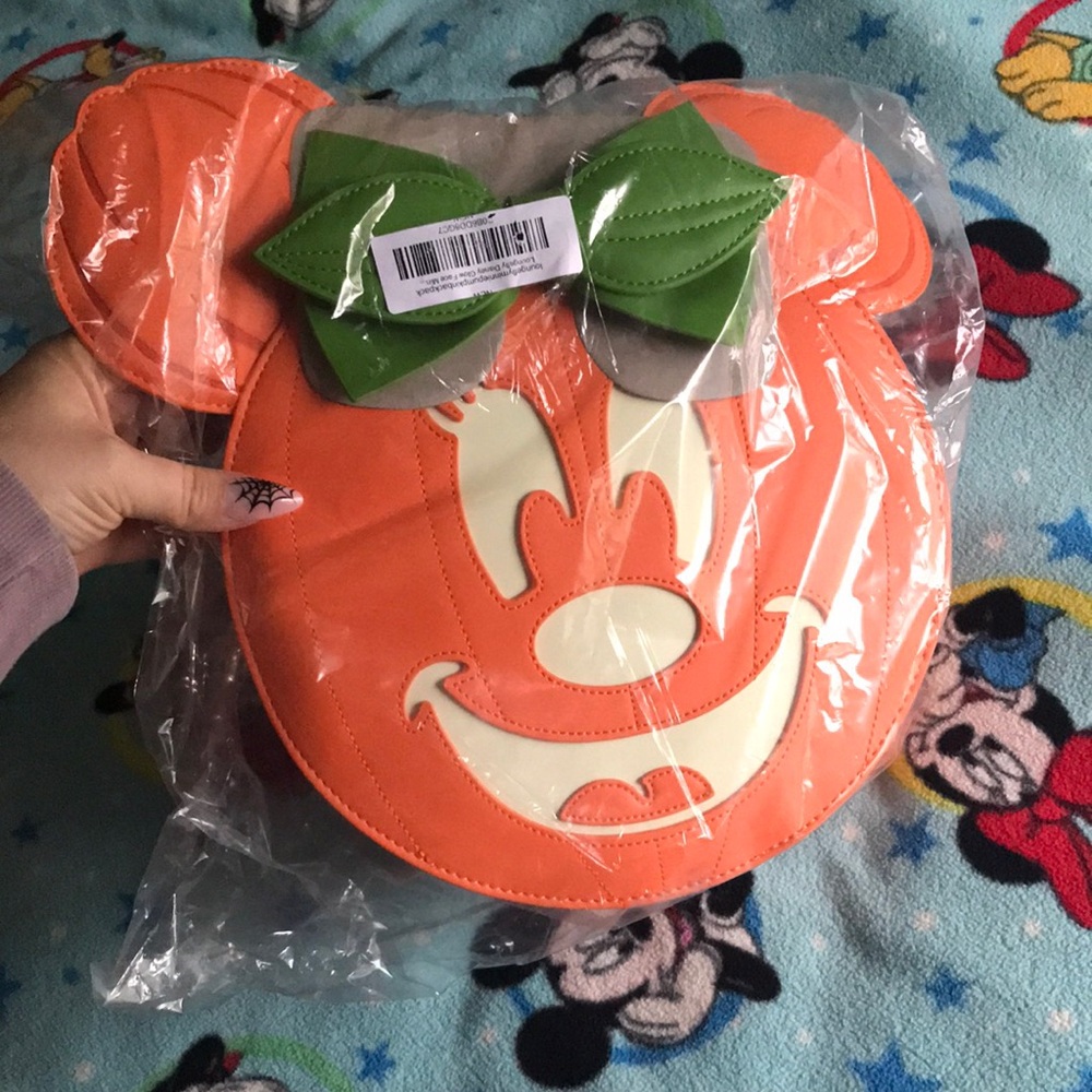 Loungefly Minnie pumpkin backpack